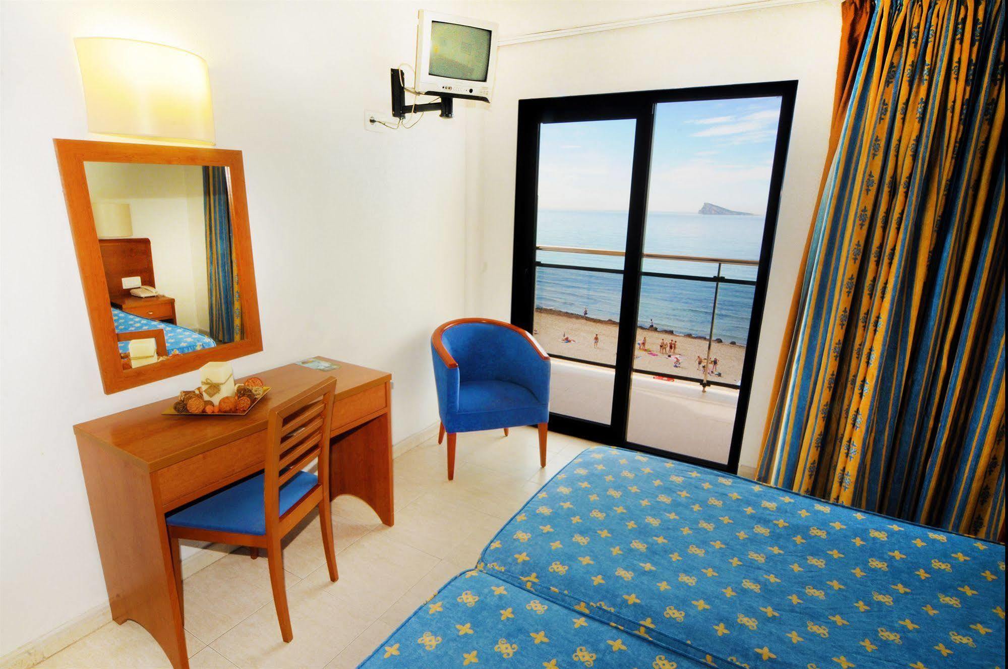 Hotel Marconi เบนิดอร์ม ภายนอก รูปภาพ